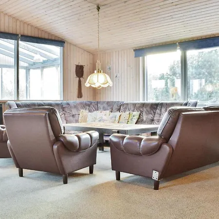 Nice Home In Ringkobing With Sauna * Ringkøbing